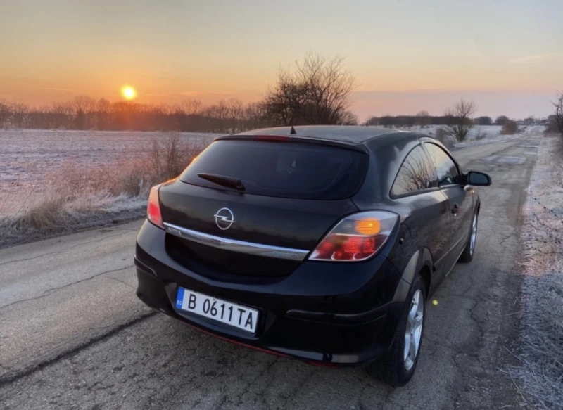 Opel Astra, снимка 2 - Автомобили и джипове - 49276918