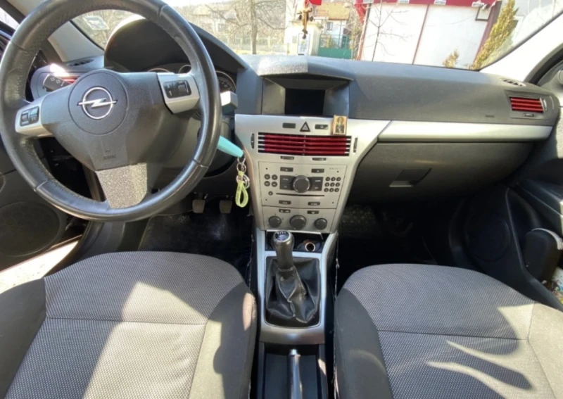 Opel Astra, снимка 8 - Автомобили и джипове - 49276918