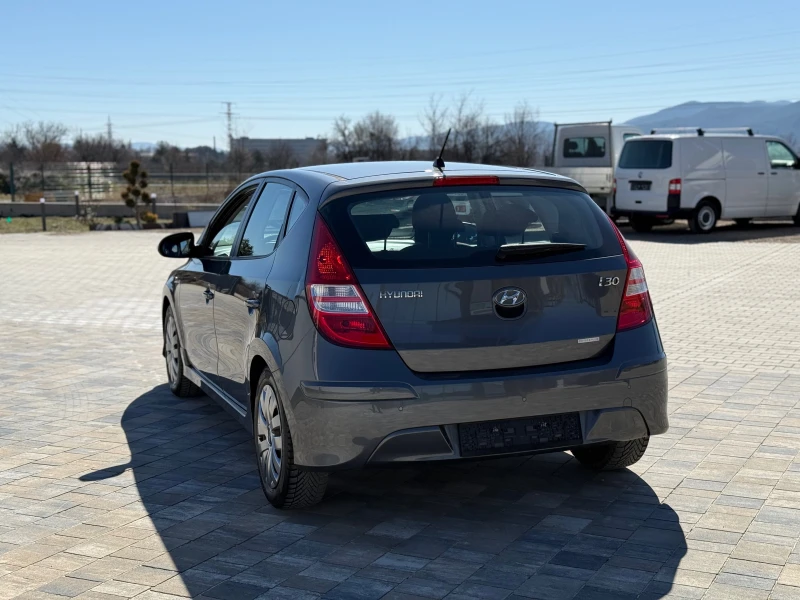 Hyundai I30 1.6i* Facelift* ШВЕЙЦАРИЯ* , снимка 5 - Автомобили и джипове - 49451947