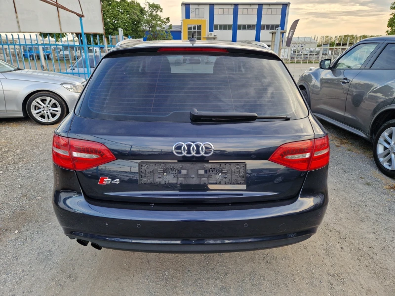 Audi A4 2.0TDI Quattro, снимка 4 - Автомобили и джипове - 50194903