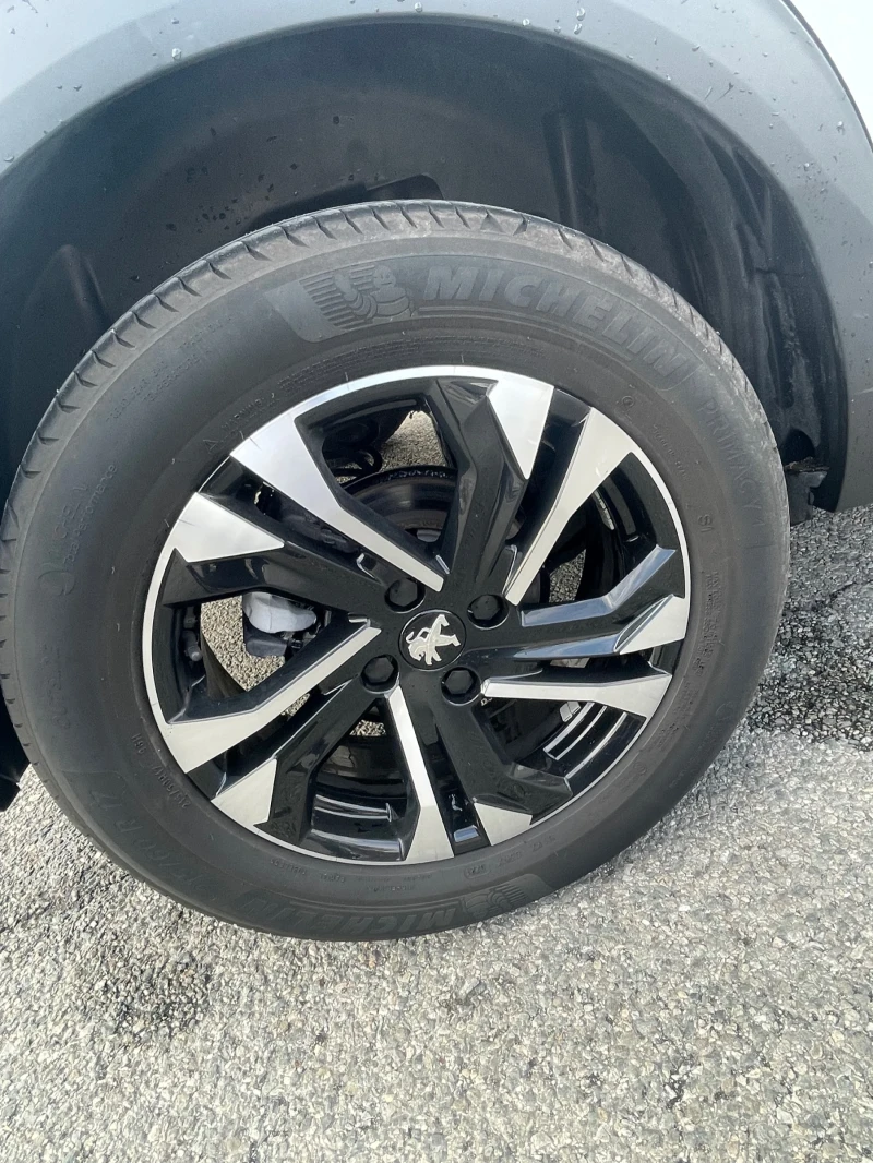 Peugeot 2008, снимка 9 - Автомобили и джипове - 52810577
