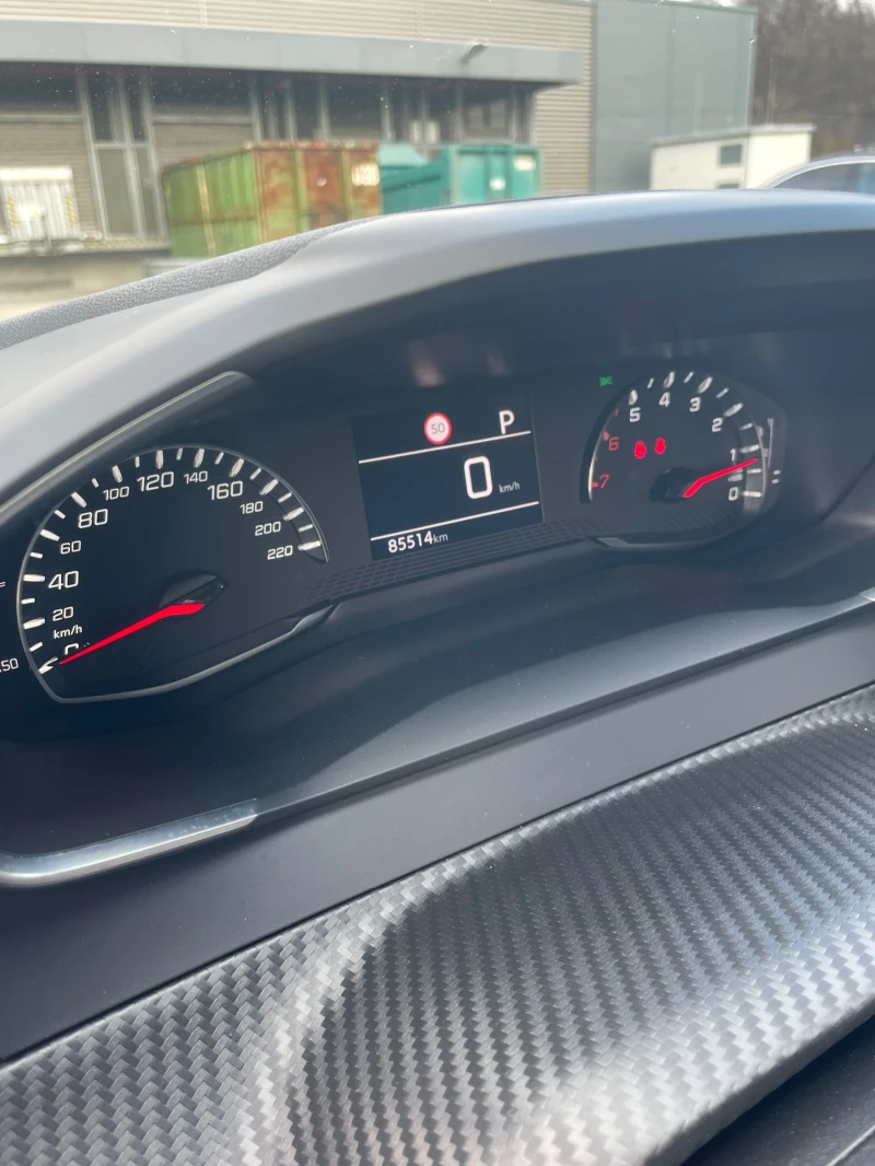 Peugeot 2008, снимка 7 - Автомобили и джипове - 52810577