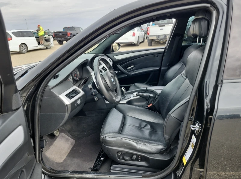 BMW M5 V10* Automatic* АВТОКРЕДИТ, снимка 10 - Автомобили и джипове - 52749626