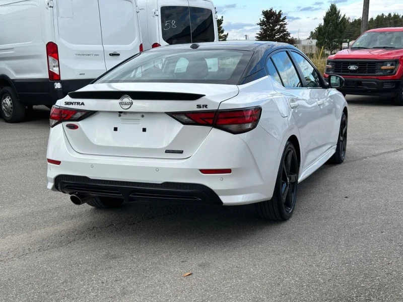 Nissan Sentra SR* FWDАвтоКредит* (ЦЕНА ДО БГ), снимка 4 - Автомобили и джипове - 52619748