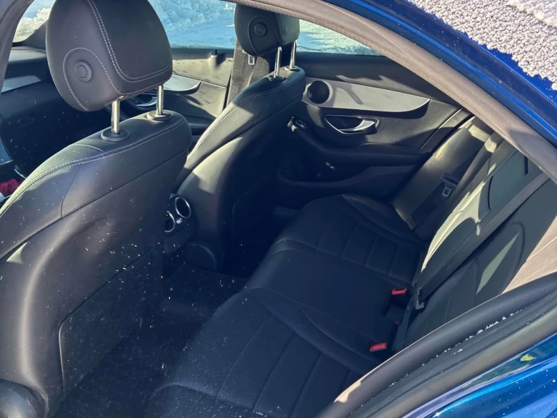 Mercedes-Benz C 300 CARFAX, снимка 12 - Автомобили и джипове - 53274513
