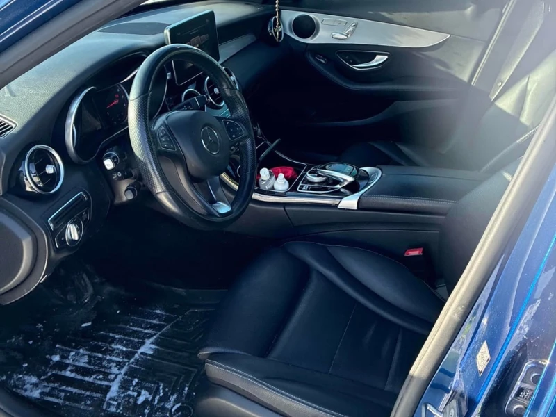 Mercedes-Benz C 300 CARFAX, снимка 5 - Автомобили и джипове - 53274513