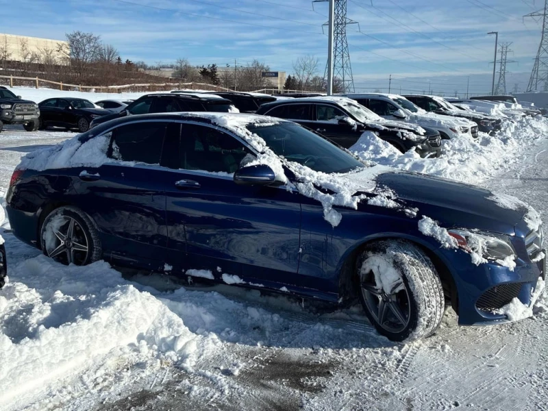 Mercedes-Benz C 300 CARFAX, снимка 3 - Автомобили и джипове - 53274513