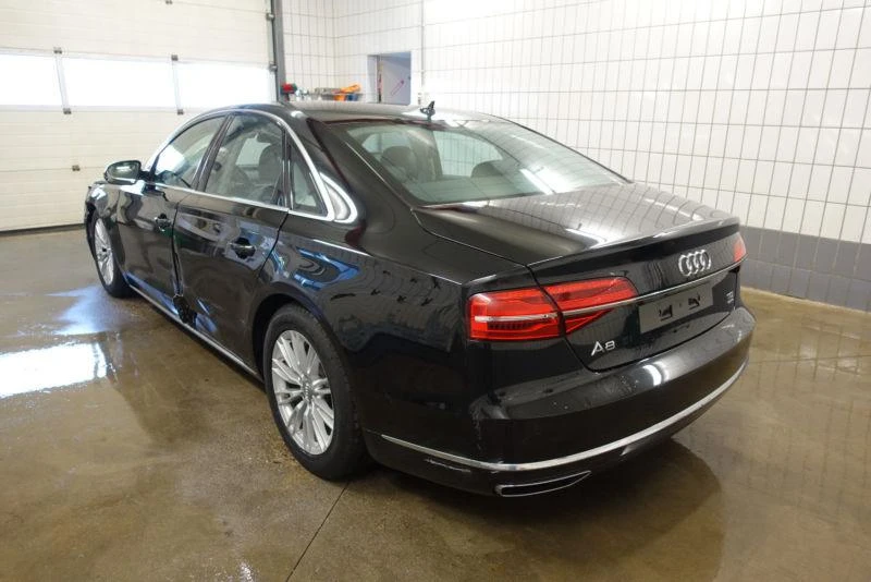 Audi A8 4.2TDI - изображение 3