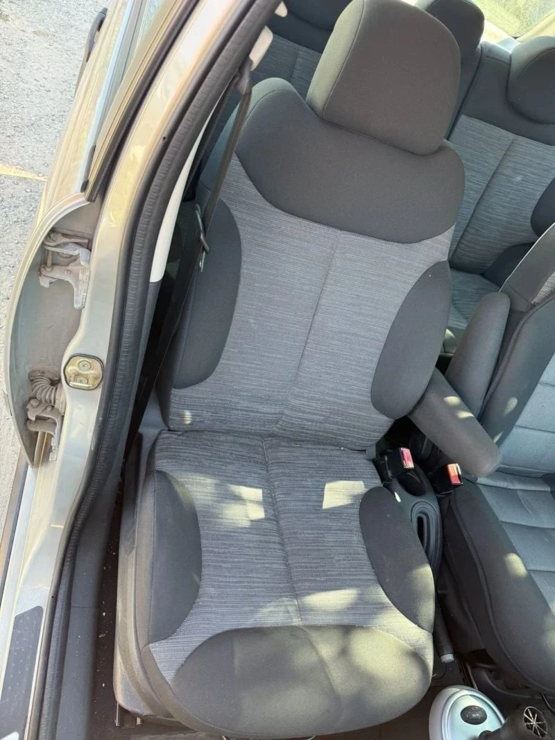 Citroen C3, снимка 9 - Автомобили и джипове - 56601076