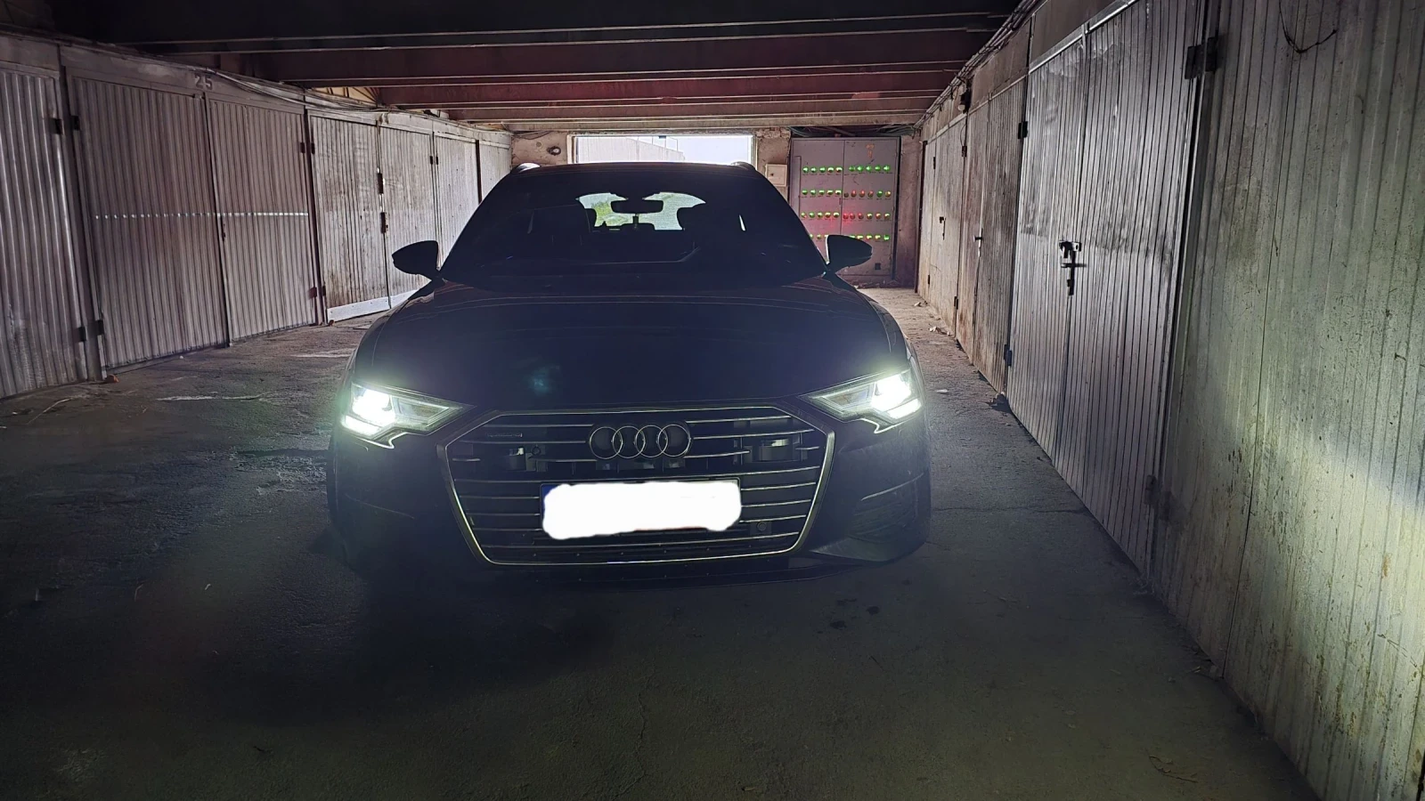 Audi A6 50TDI въздушно, гаражна - изображение 6