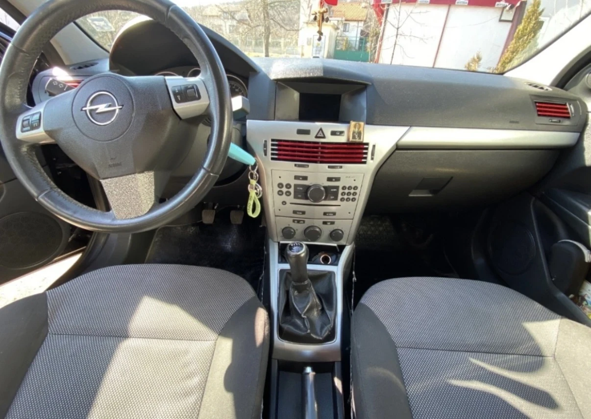 Opel Astra  - изображение 8