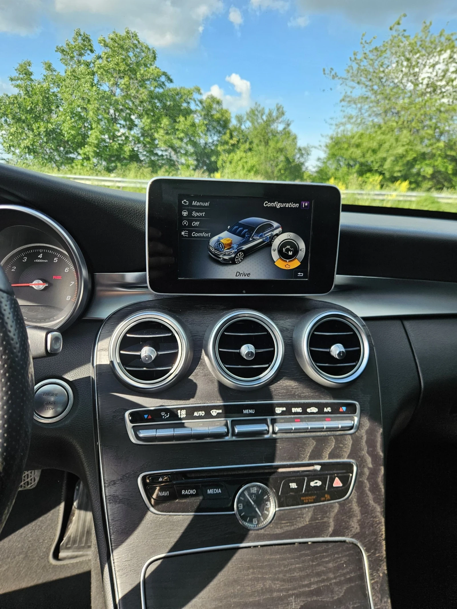 Mercedes-Benz C 300 4matic  - изображение 7