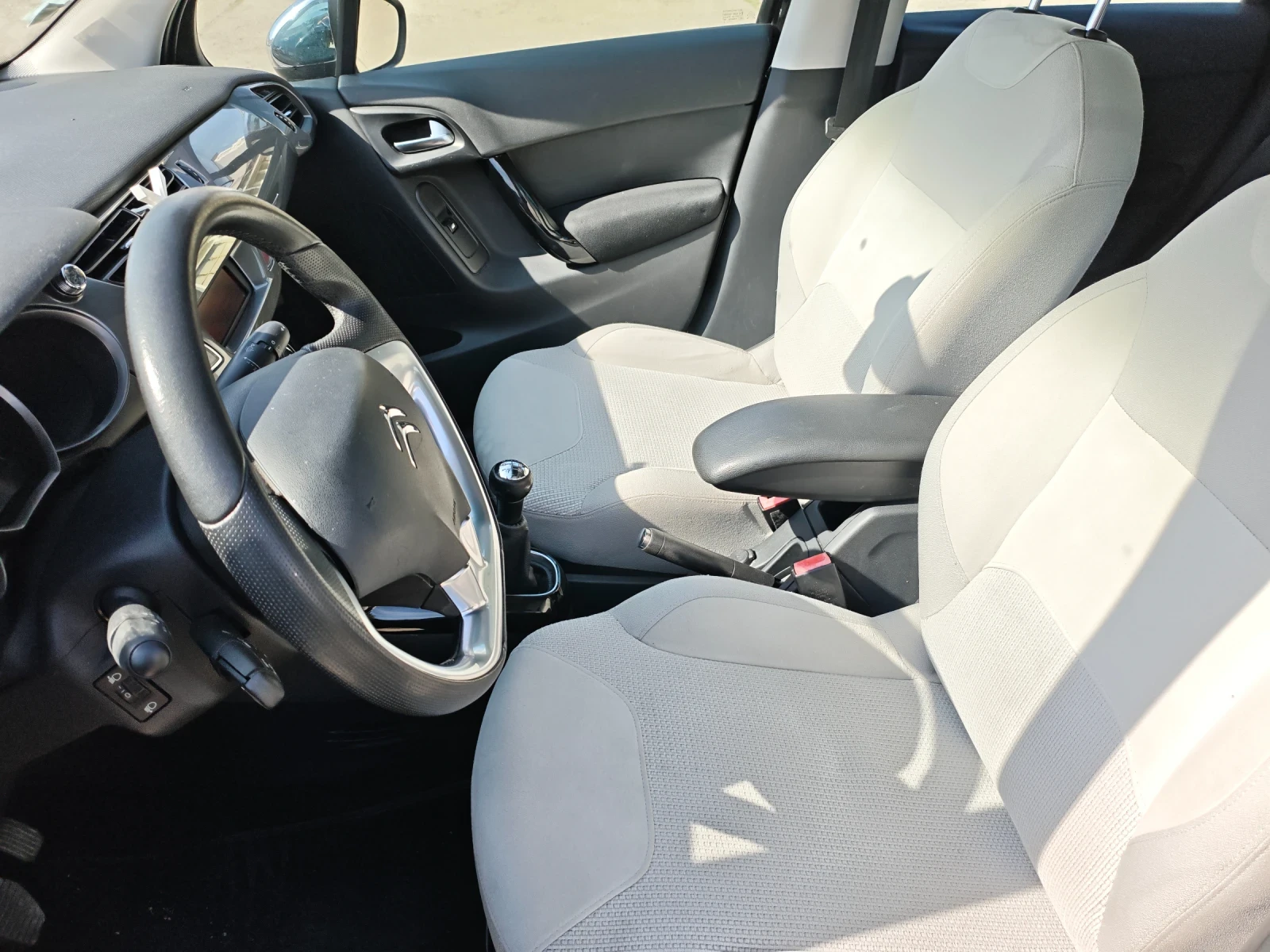 Citroen C3 Exclusive - изображение 10