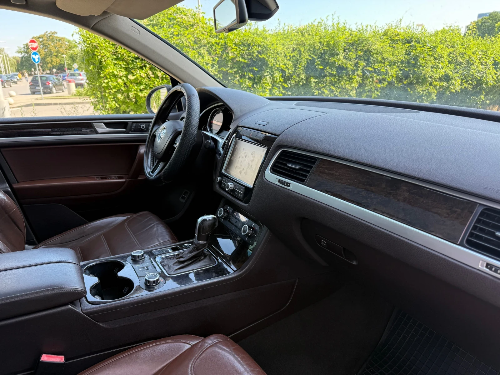 VW Touareg 2012г* Панорама* Кожа*  - изображение 6