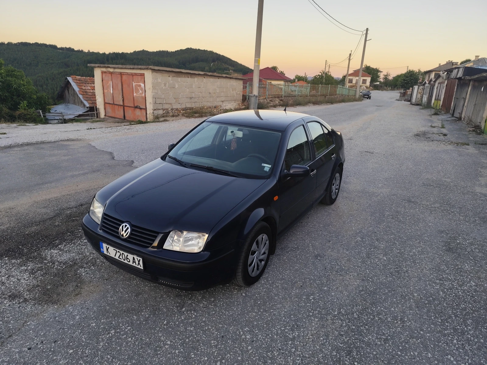 VW Bora 1.6 Газов инж. - изображение 2