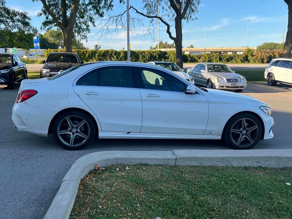 Mercedes-Benz C 300 * CARFAX * БЕЗ ПЪРВОНАЧАЛНА ВНОСКА - изображение 3
