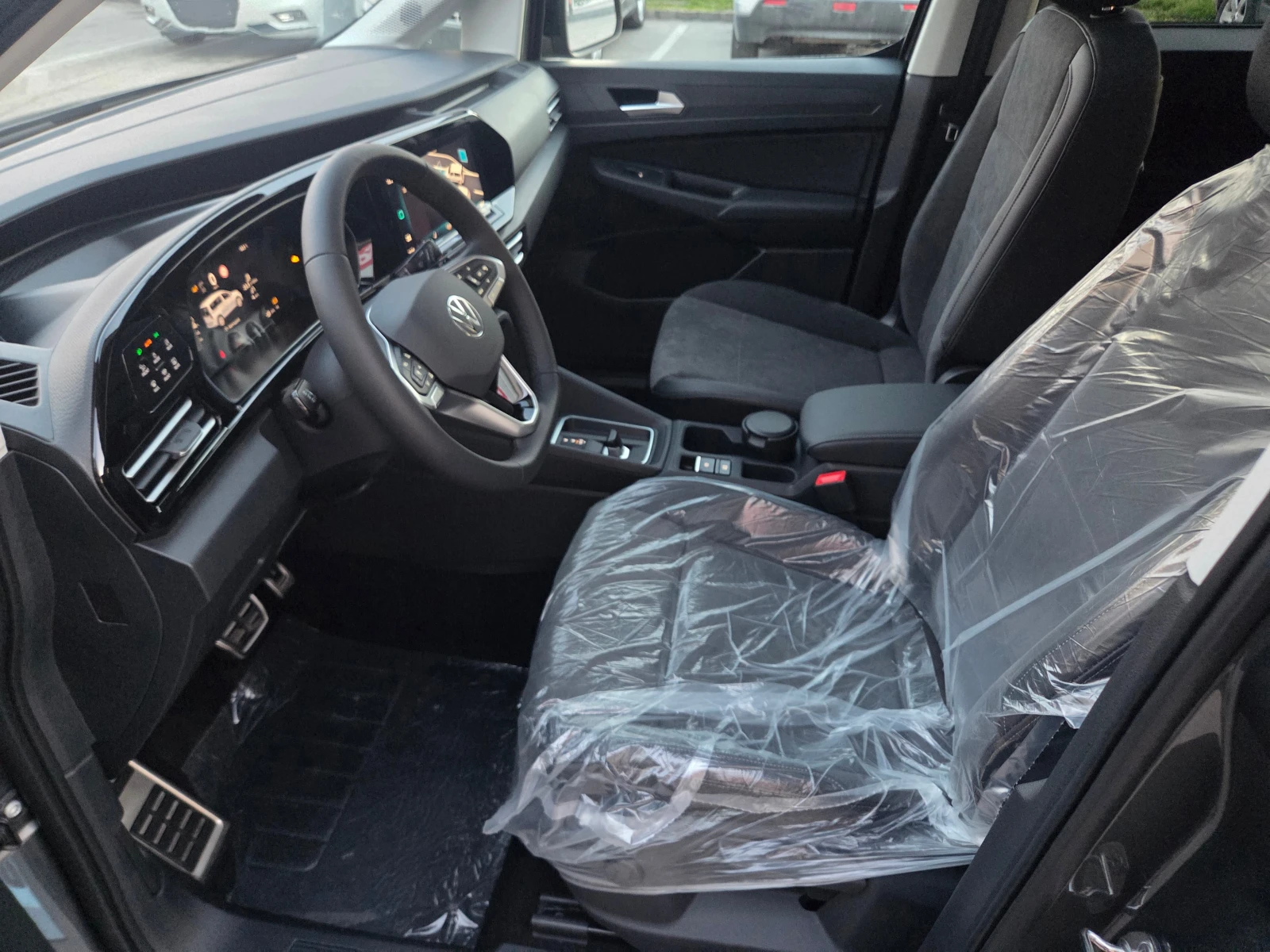 VW Caddy 2.0d-AT-HOB!!!Гаранция!!!, снимка 10 - Автомобили и джипове - 53818479