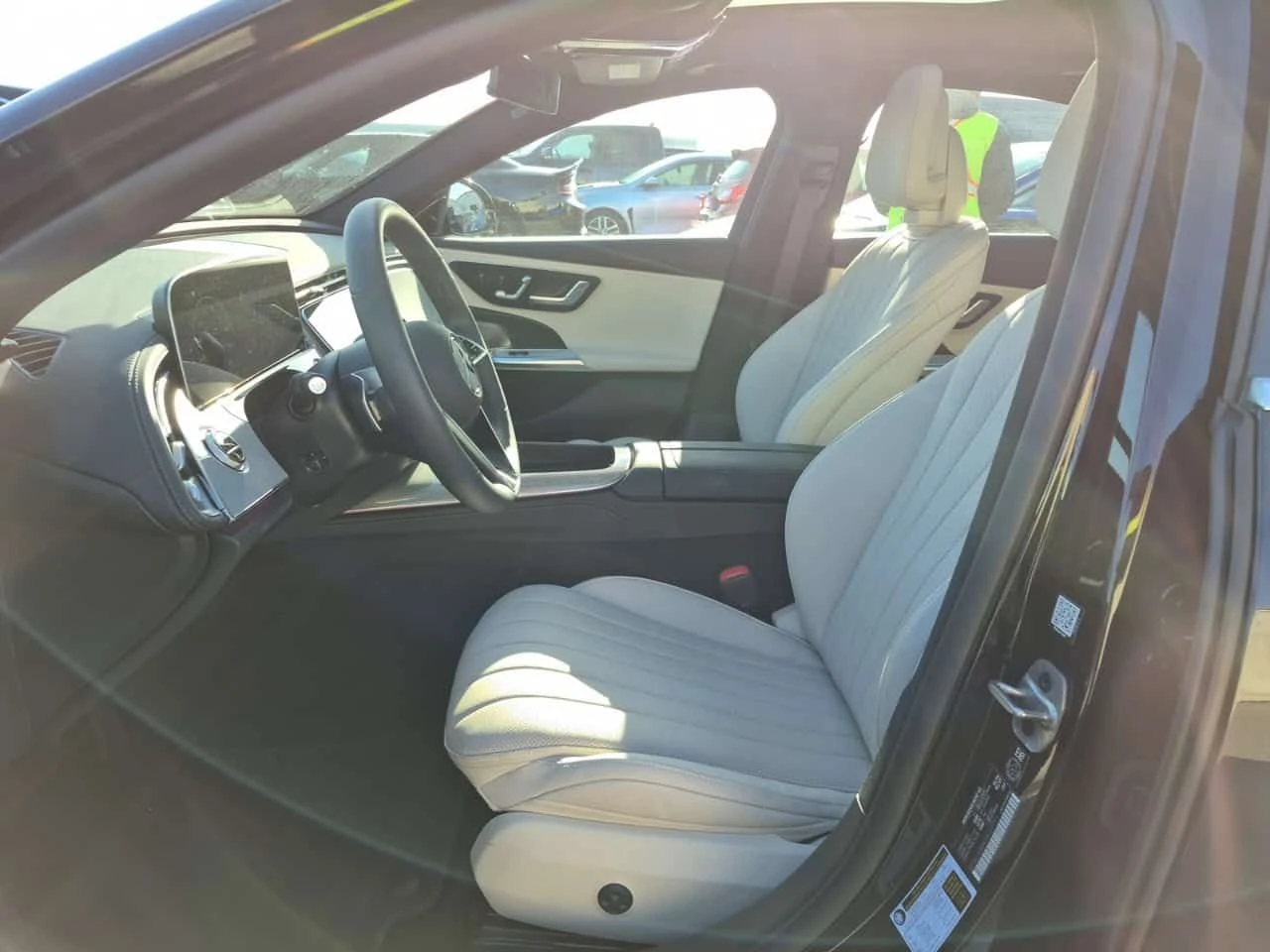 Mercedes-Benz E 450 EQ Boost * CARFAX * От Mercedes * , снимка 10 - Автомобили и джипове - 54223976