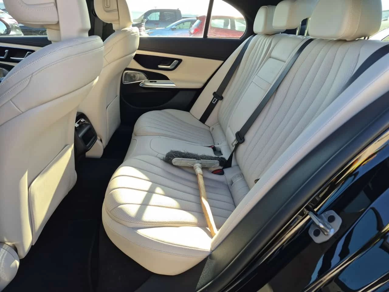 Mercedes-Benz E 450 EQ Boost * CARFAX * От Mercedes * , снимка 11 - Автомобили и джипове - 54223976