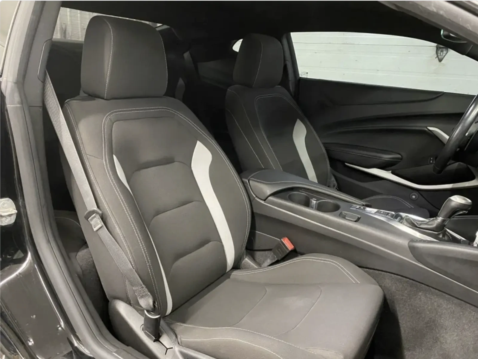 Chevrolet Camaro 2dr Cpe 1LT, снимка 11 - Автомобили и джипове - 54702015