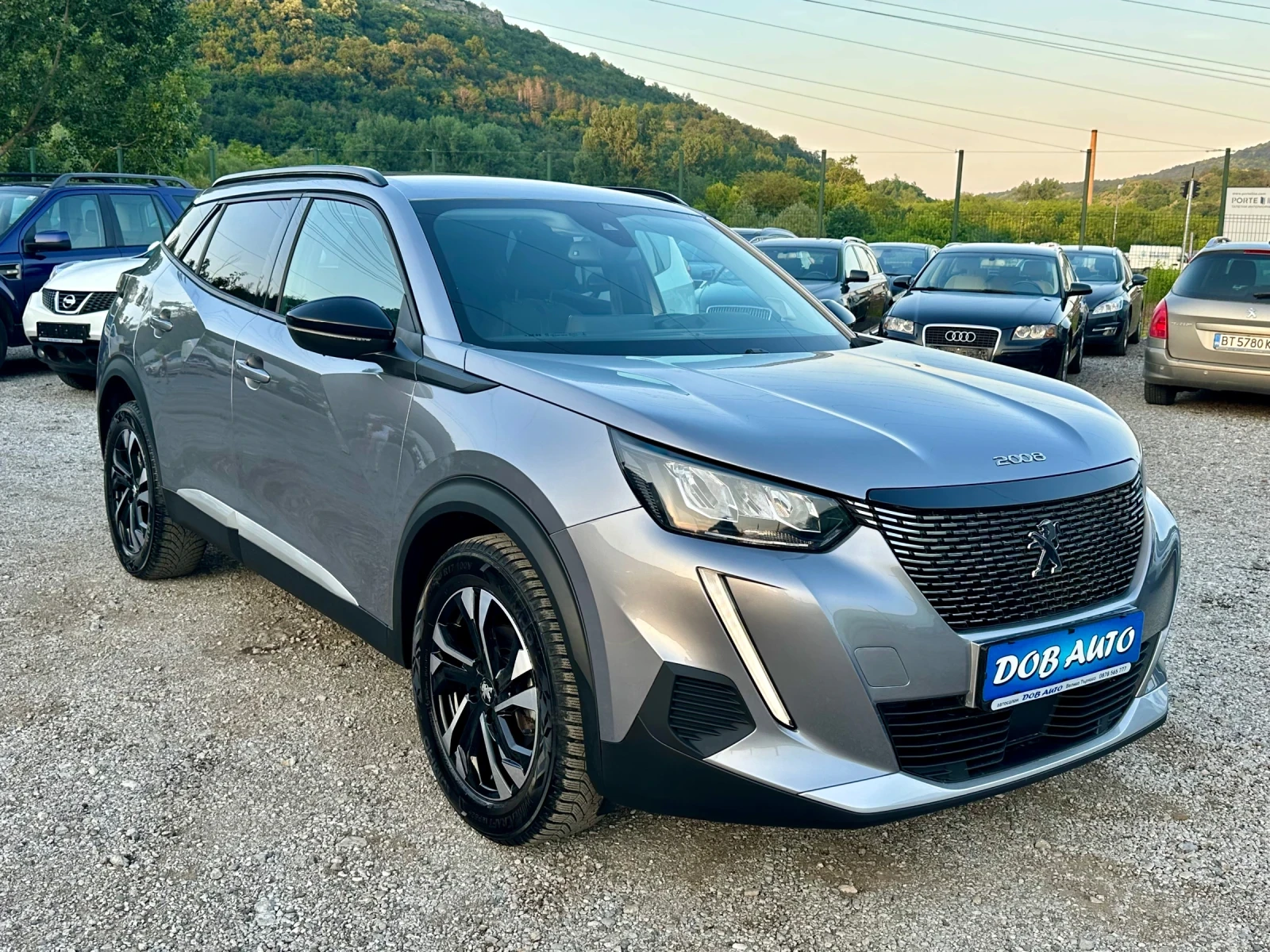 Peugeot 2008 1.5HDI-ALLURE-DISTRONIC-LED-NAVI-CAMERA, снимка 7 - Автомобили и джипове - 54970826