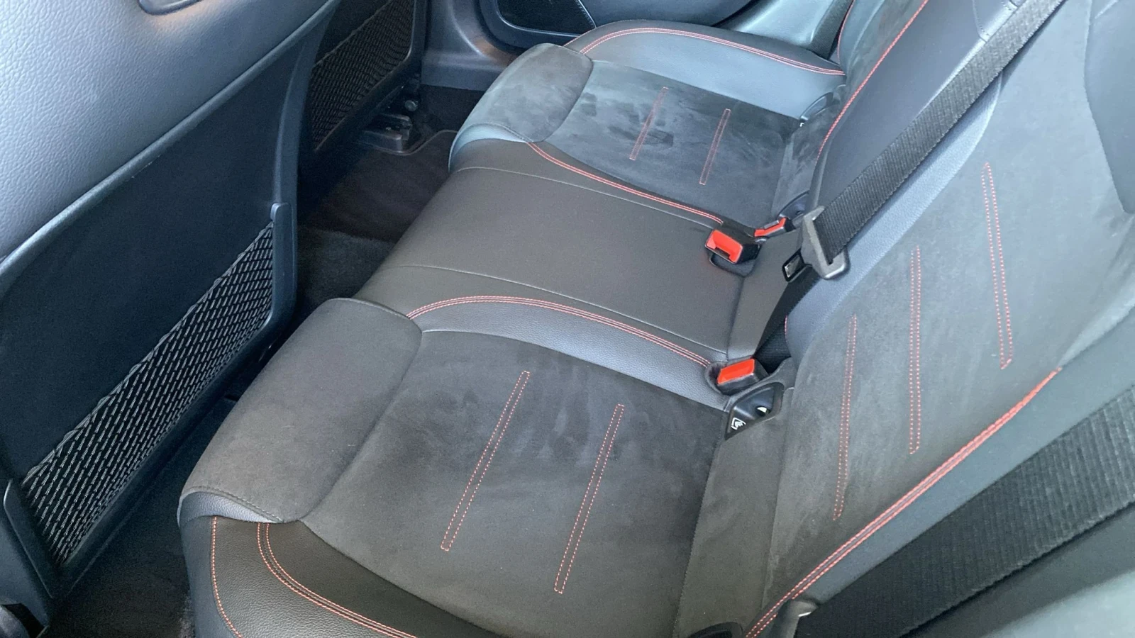 Mercedes-Benz CLA 200 Burmester mild - hybrid, снимка 6 - Автомобили и джипове - 54997624