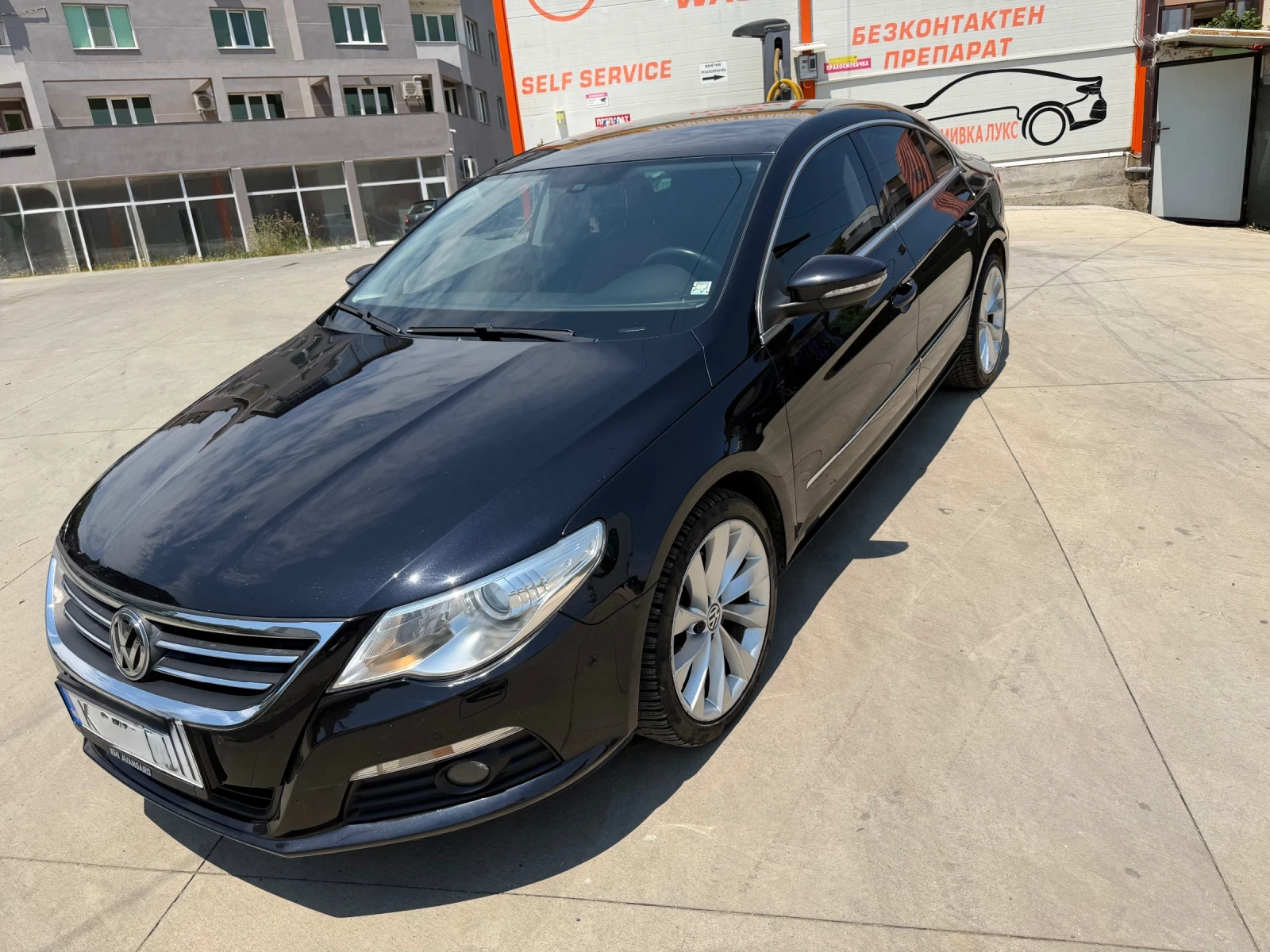 VW Passat 2.0 TDI, снимка 3 - Автомобили и джипове - 55896102