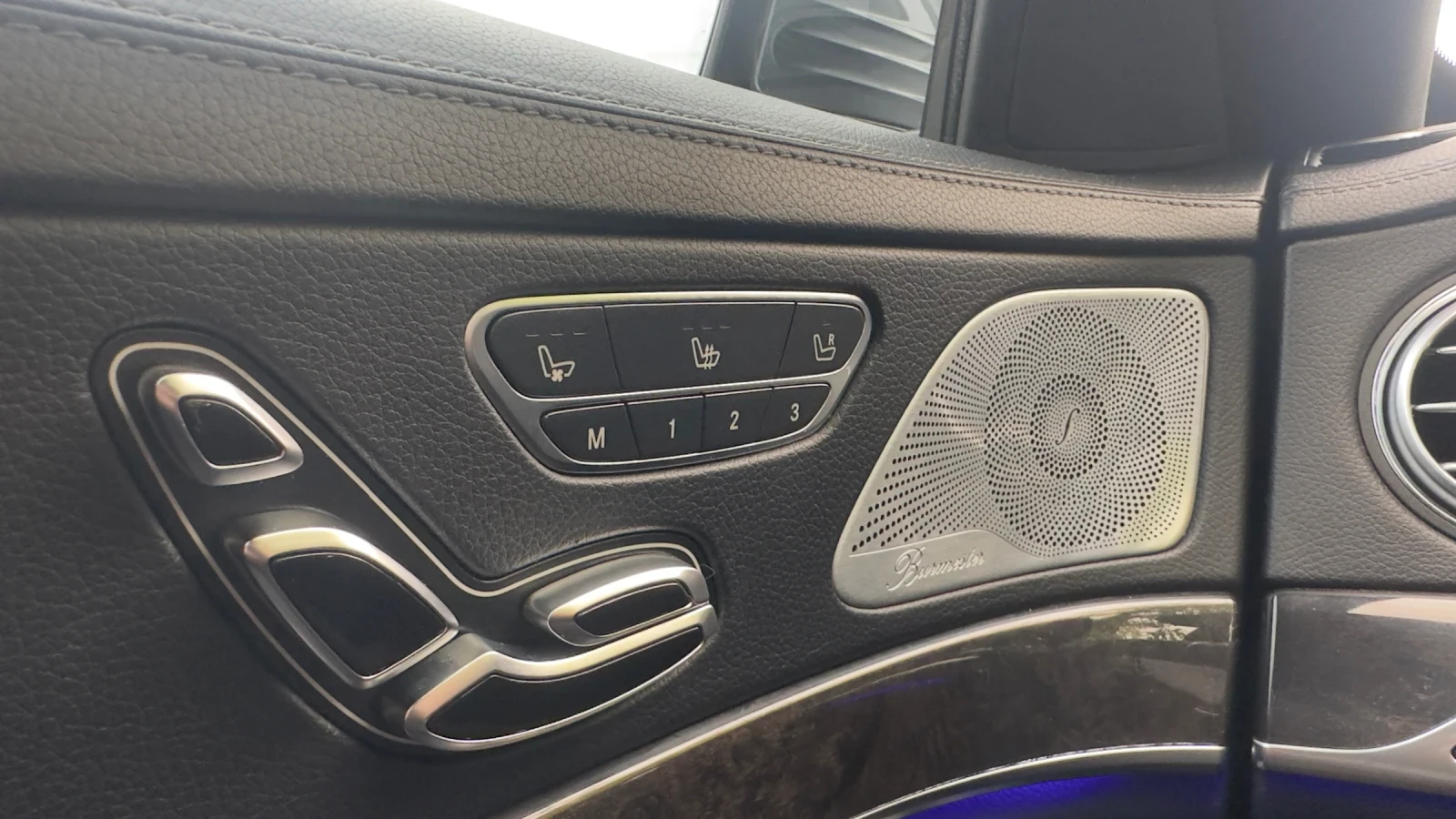 Mercedes-Benz S 560 4Matic / LONG / 360 CAM / DISTR / BURMESTER, снимка 7 - Автомобили и джипове - 56184040