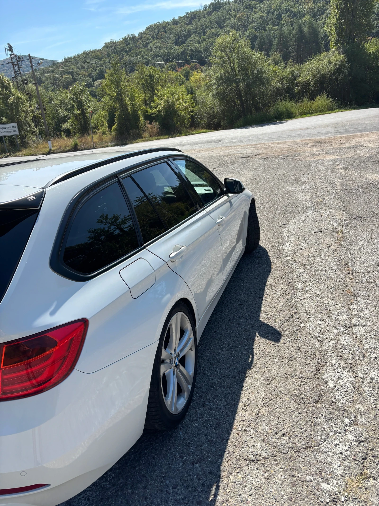 BMW 330 BMW f31 330Д, снимка 5 - Автомобили и джипове - 56152285