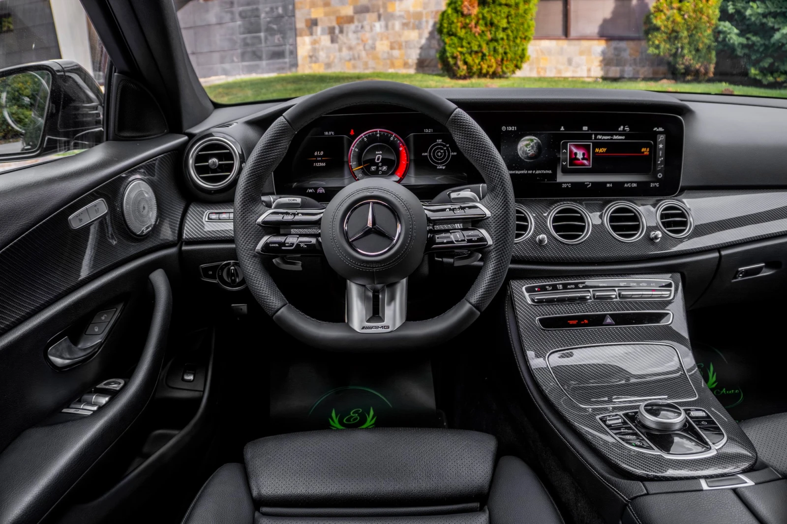 Mercedes-Benz E 400 d* 4MATIC* FACELIFT* AMG* 3XTV* CARBON, снимка 14 - Автомобили и джипове - 56688035