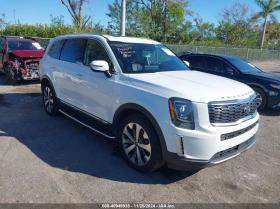 Kia Telluride 3.8L V-6 DI, DOHC, VVT, 291HP Front Wheel Drive, снимка 1