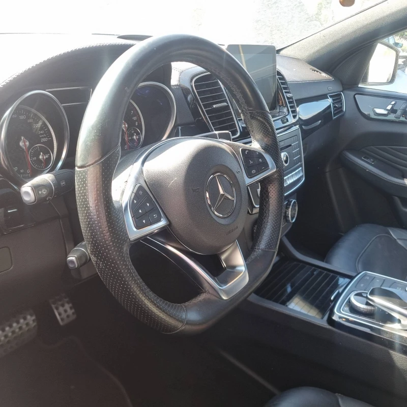 Mercedes-Benz GLE 43 AMG, снимка 7 - Автомобили и джипове - 46842570