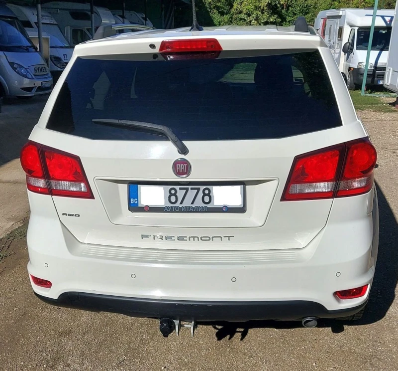 Fiat Freemont 2.0 16V Multijet, снимка 3 - Автомобили и джипове - 47386553