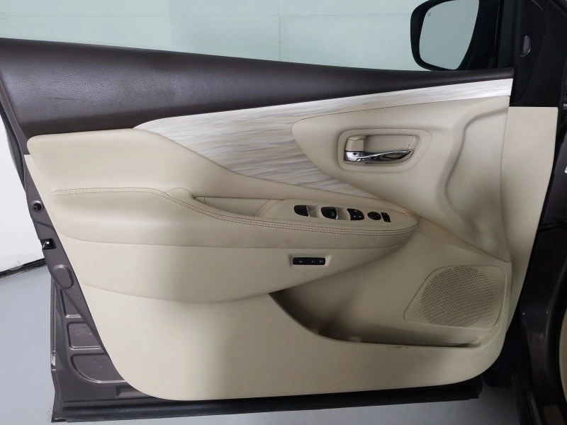 Nissan Murano Platinum, снимка 11 - Автомобили и джипове - 52412243