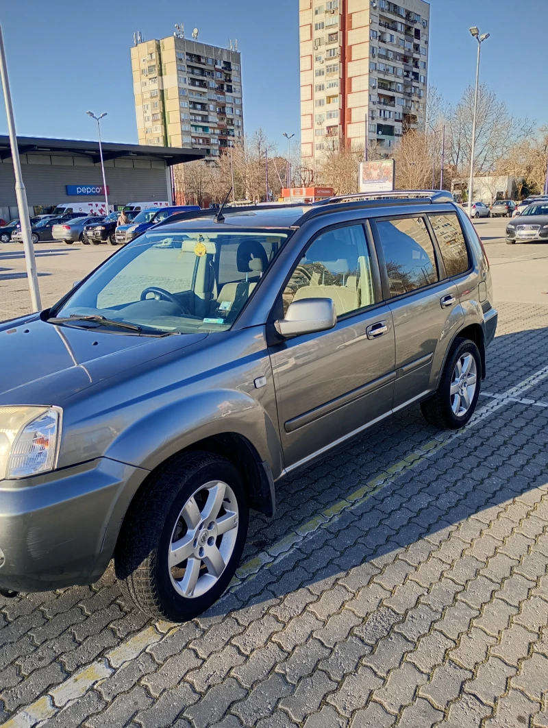 Nissan X-trail 2.2cdti, снимка 3 - Автомобили и джипове - 53077468