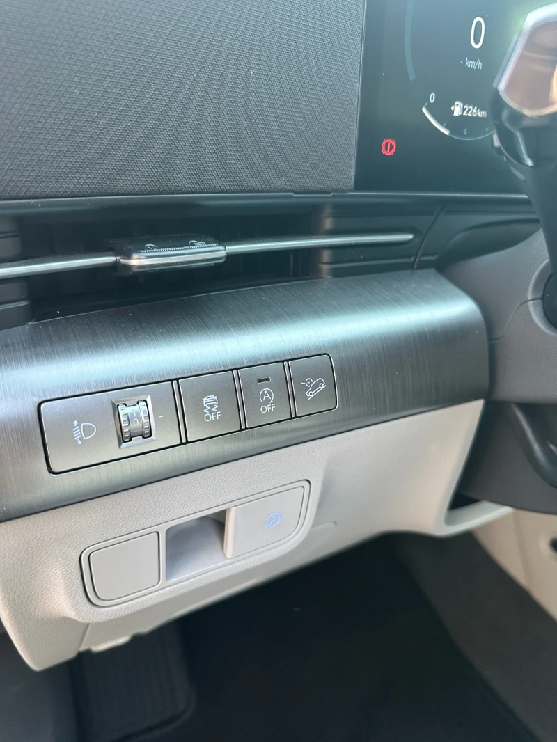 Hyundai Kona, снимка 11 - Автомобили и джипове - 53126204