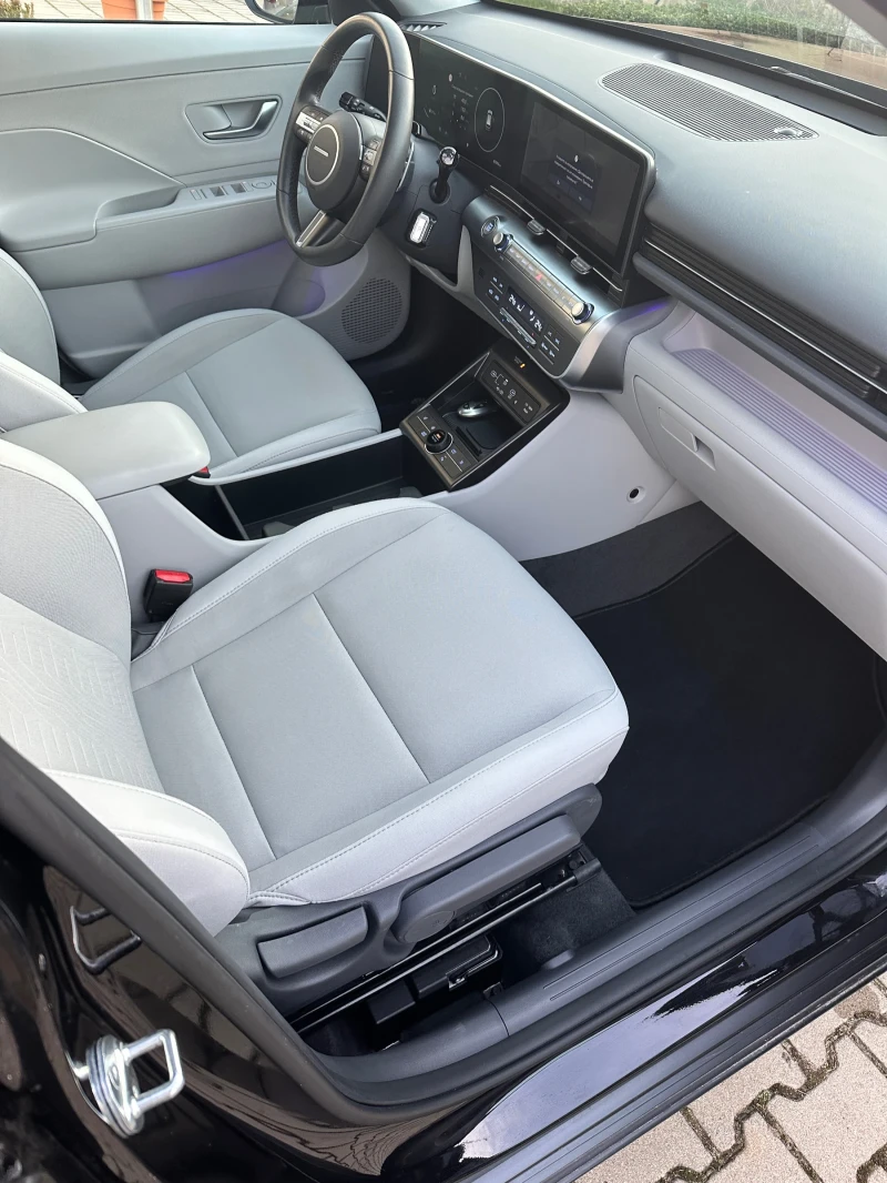 Hyundai Kona, снимка 12 - Автомобили и джипове - 53126204