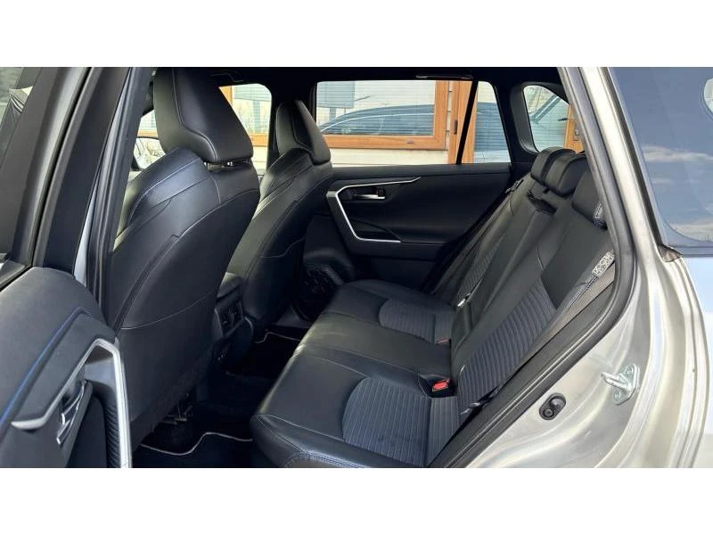 Toyota Rav4 2.5HSD FWD STYLE, снимка 11 - Автомобили и джипове - 54054328