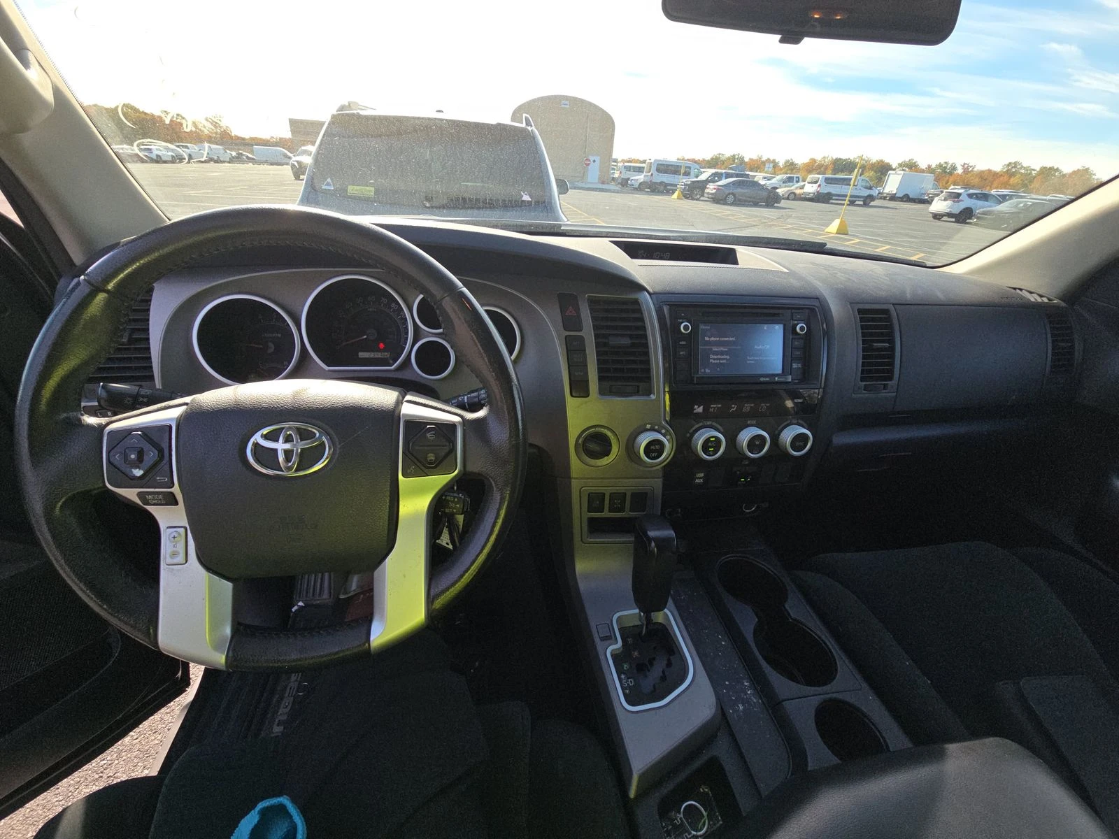 Toyota Sequoia 5.7* V8* * * *  | Mobile.bg   8