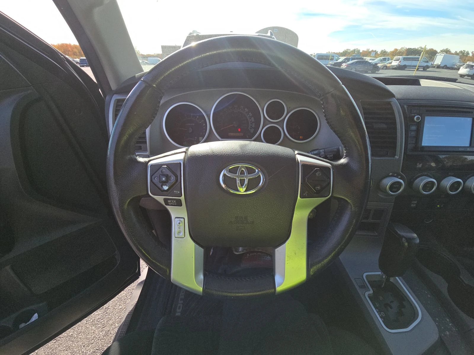 Toyota Sequoia 5.7* V8* * * *  | Mobile.bg   9