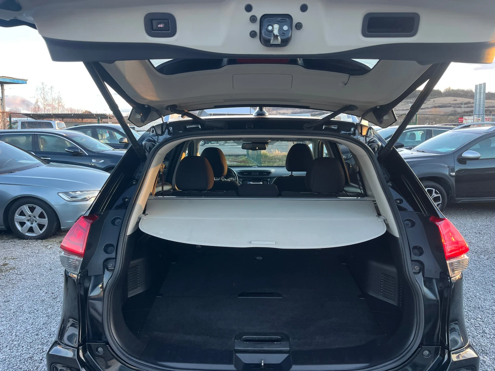 Nissan X-trail 1.6dci tekna face | Mobile.bg � ����������� 15