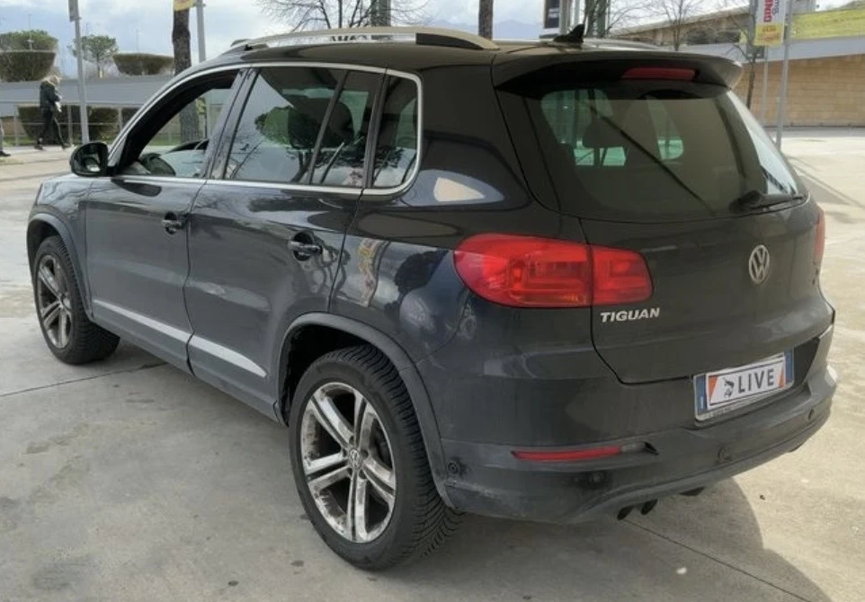 VW Tiguan R-LINE ОЧАКВАН ВНОС , снимка 4 - Автомобили и джипове - 53917580