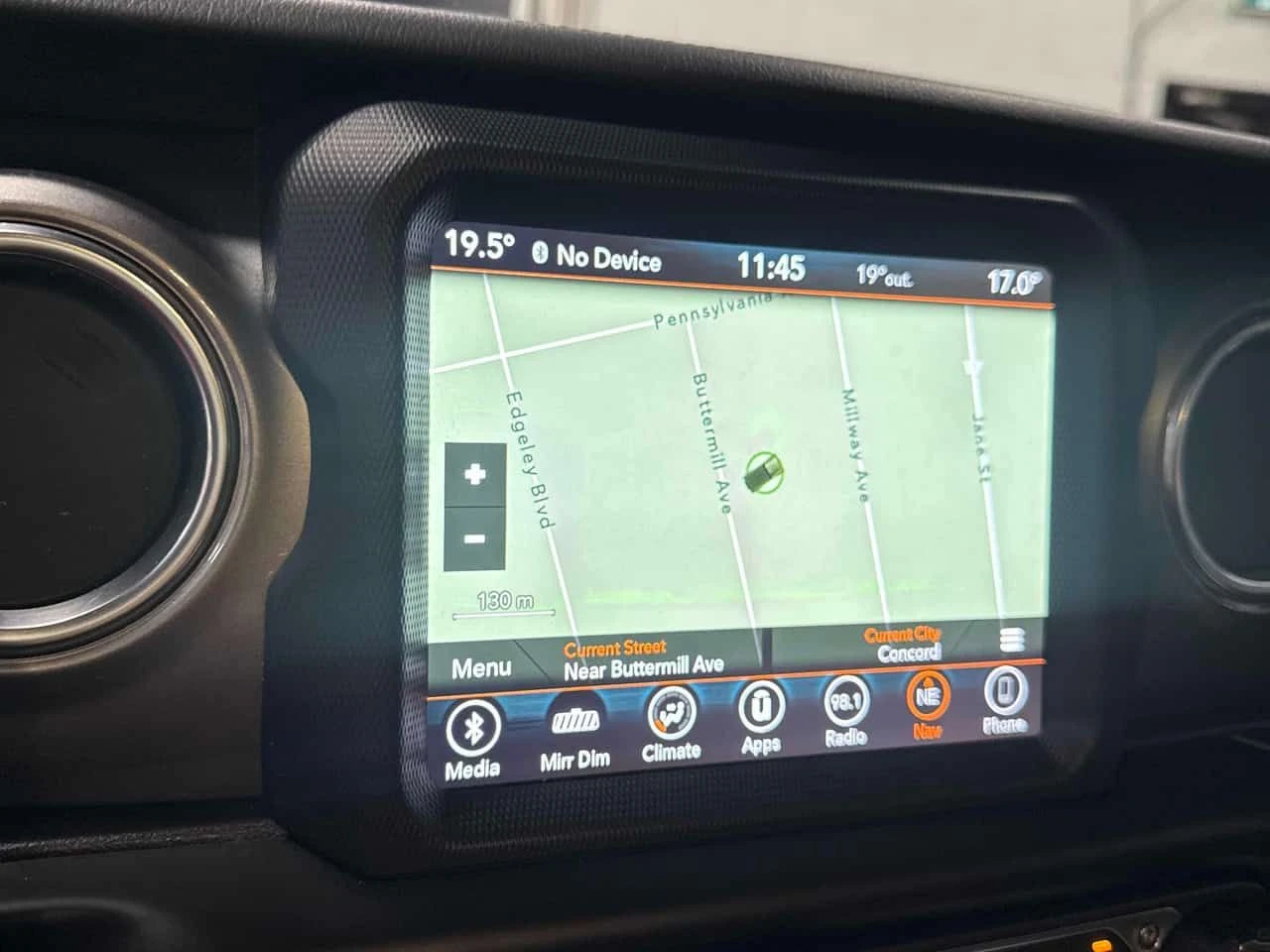 Jeep Wrangler * Sahara * CARFAX * KEYLESS * ПОДГРЕВИ * NAVI, снимка 10 - Автомобили и джипове - 53941028