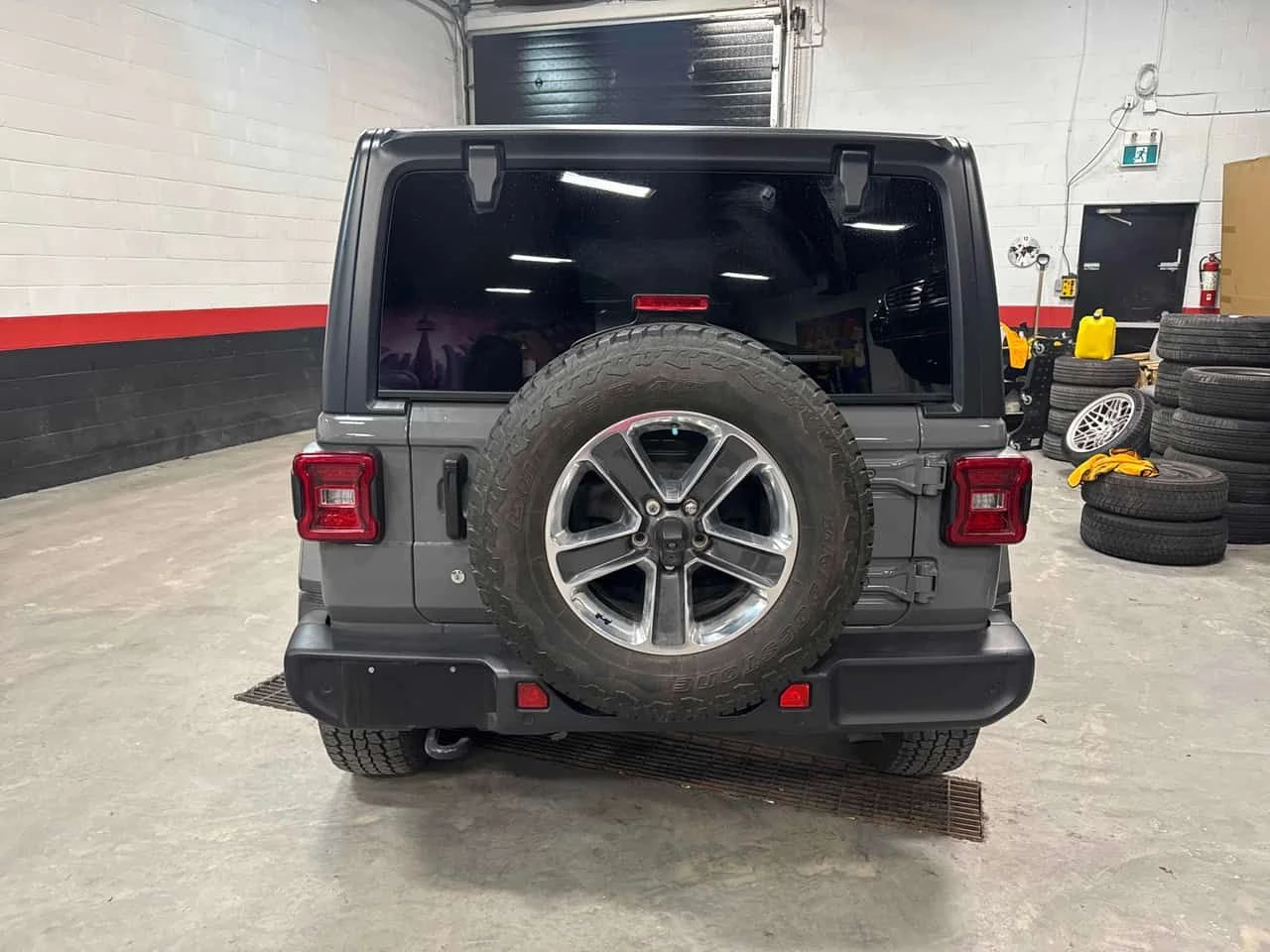 Jeep Wrangler * Sahara * CARFAX * KEYLESS * ПОДГРЕВИ * NAVI, снимка 4 - Автомобили и джипове - 53941028