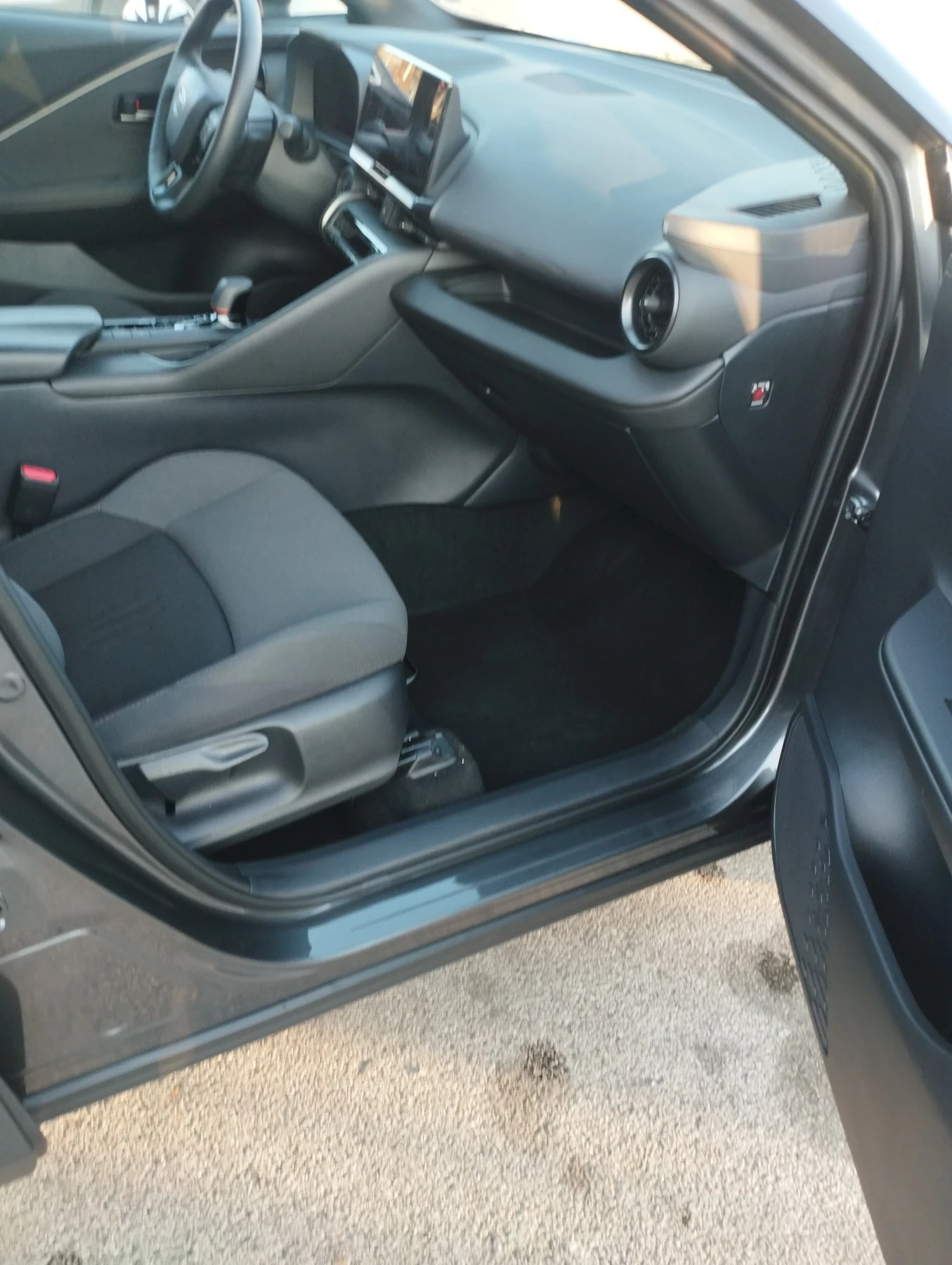 Toyota C-HR team Deuchland+ technic packet , снимка 8 - Автомобили и джипове - 54284098