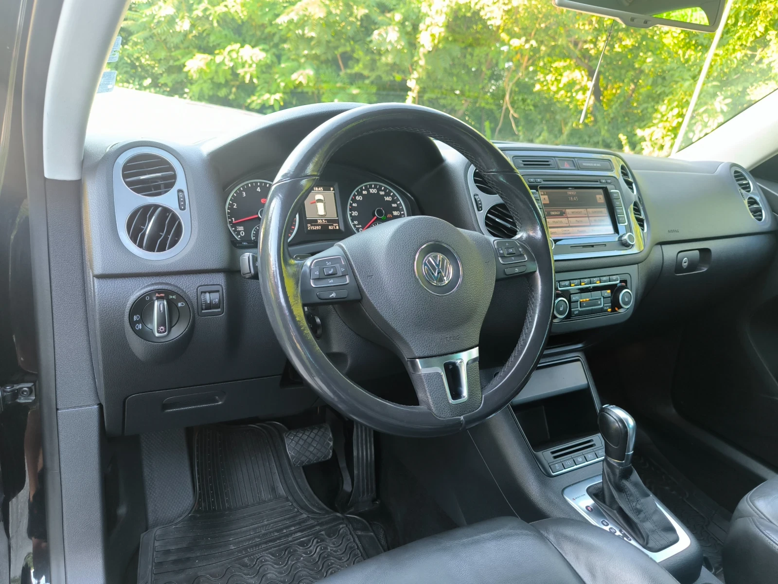 VW Tiguan 2.0i ���������- ���� ��������� | Mobile.bg � ����������� 9