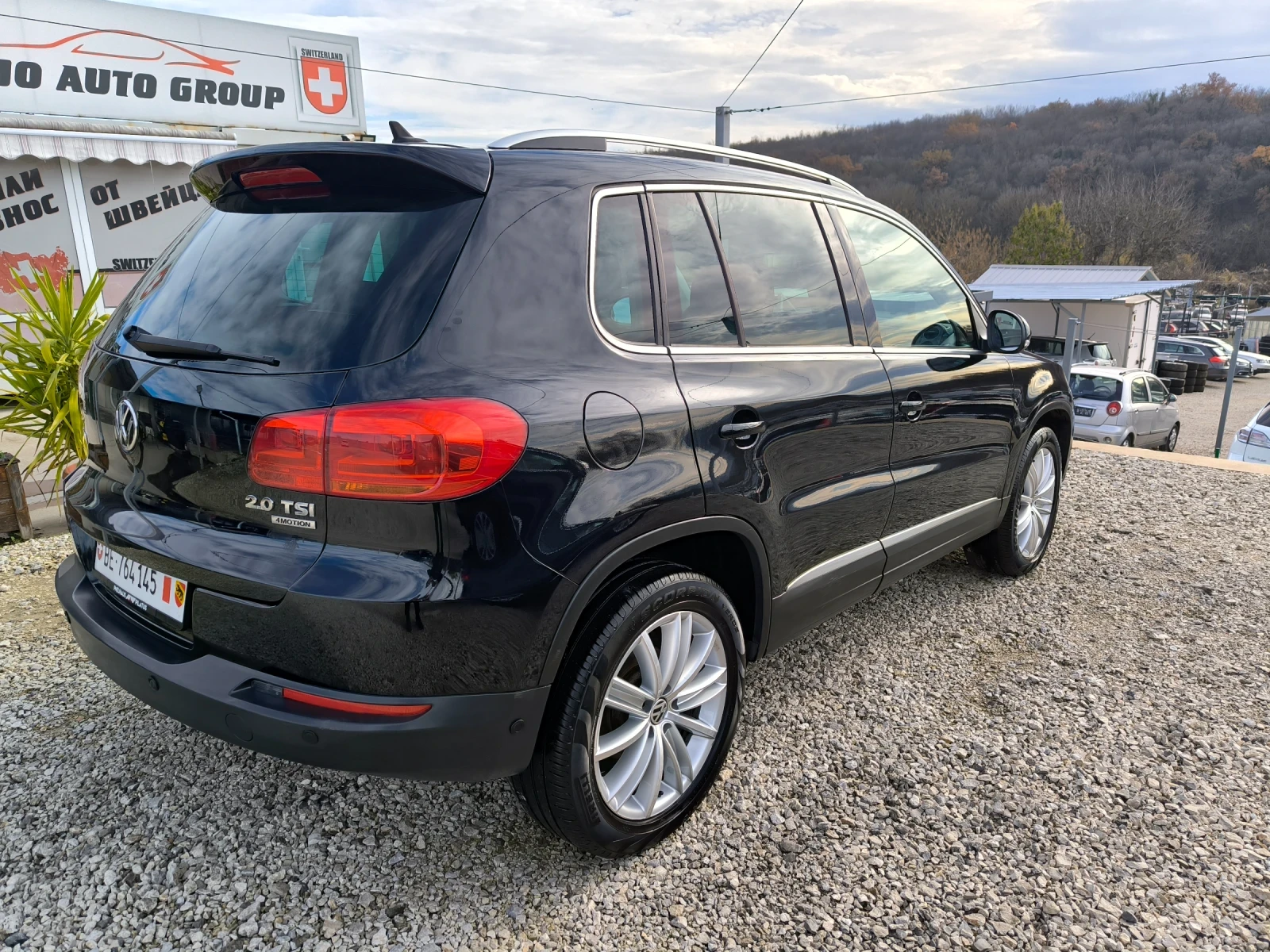 VW Tiguan 2.0i ЕКЗЕКУТИВ- ЛУКС ШВЕЙЦАРИЯ, снимка 4 - Автомобили и джипове - 54348316