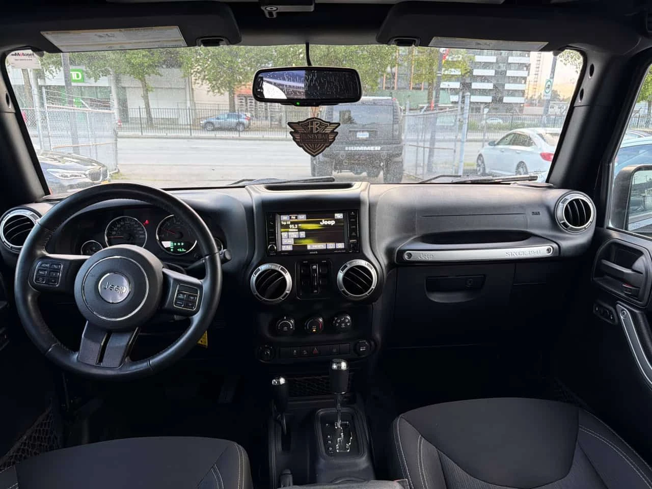 Jeep Wrangler SAHARA/CARFAX/ФИНАНСИРАНЕ, снимка 9 - Автомобили и джипове - 54854275