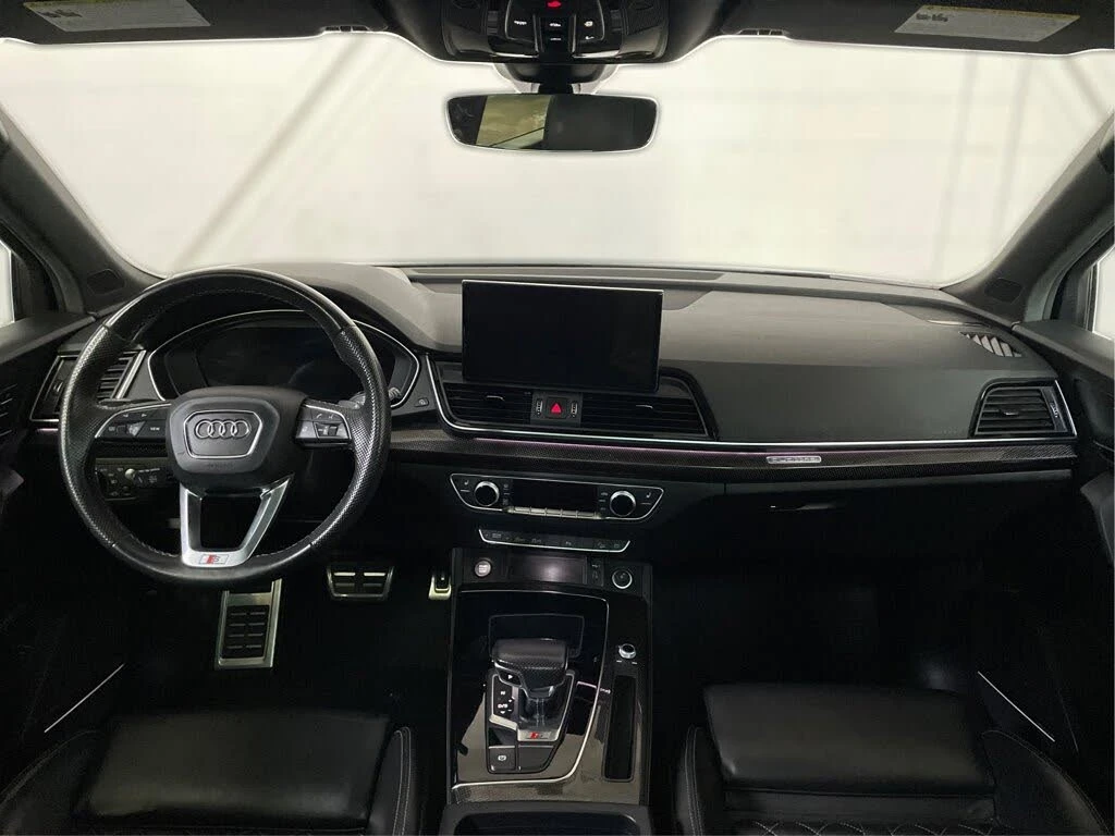 Audi SQ5 TECHNIK* BLACK OPTIC* B&O* DIS* ПАНО* КРАЙНА ЦЕНА, снимка 10 - Автомобили и джипове - 55406144