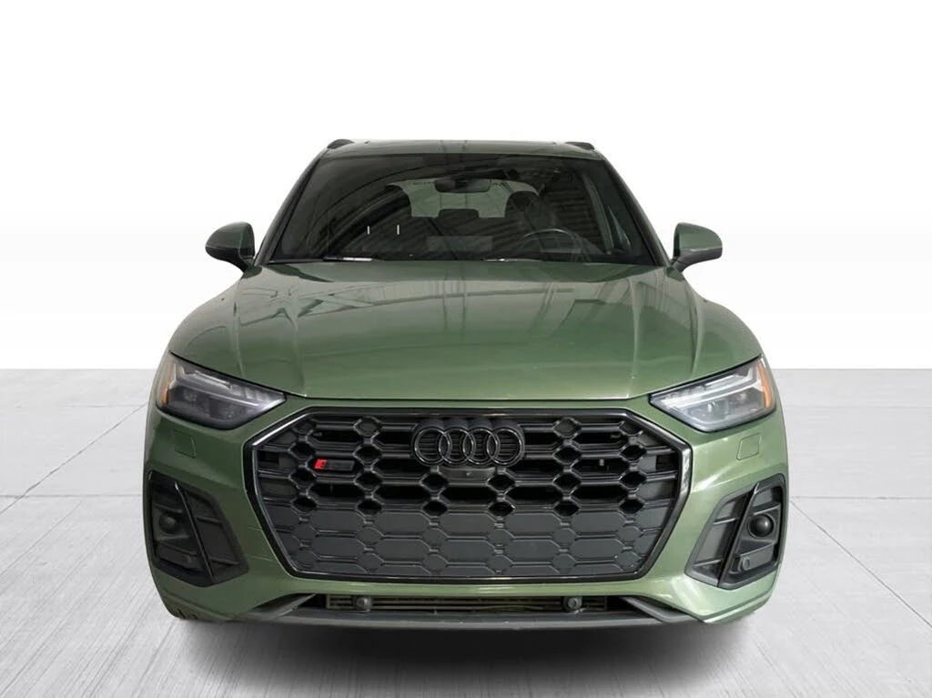 Audi SQ5 TECHNIK* BLACK OPTIC* B&O* DIS* ПАНО* КРАЙНА ЦЕНА